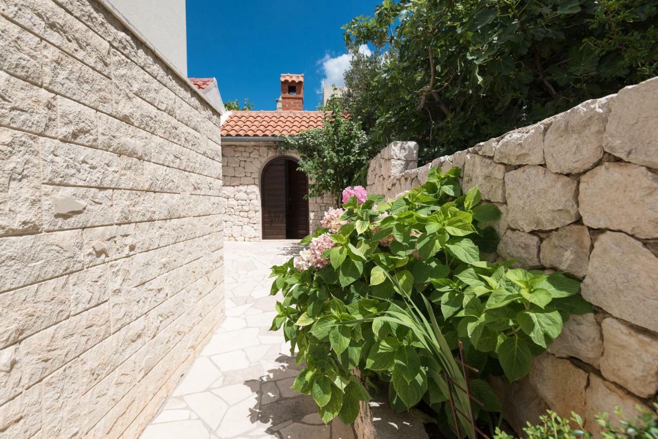 Studio Maslina Apartment Sibenik Bagian luar foto