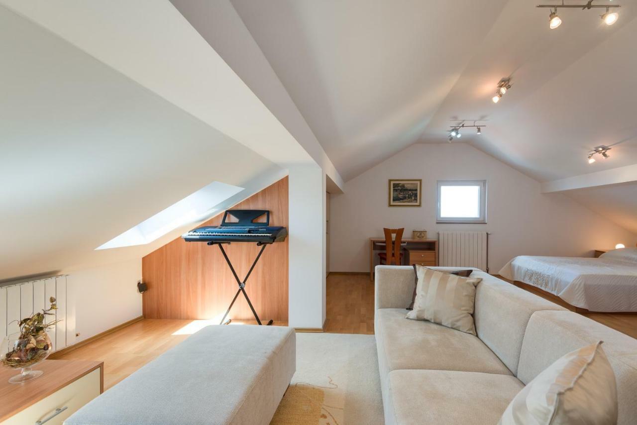 Studio Maslina Apartment Sibenik Bagian luar foto