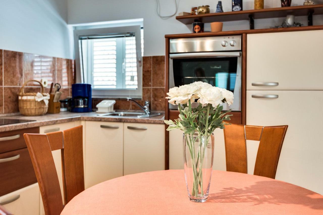 Studio Maslina Apartment Sibenik Bagian luar foto